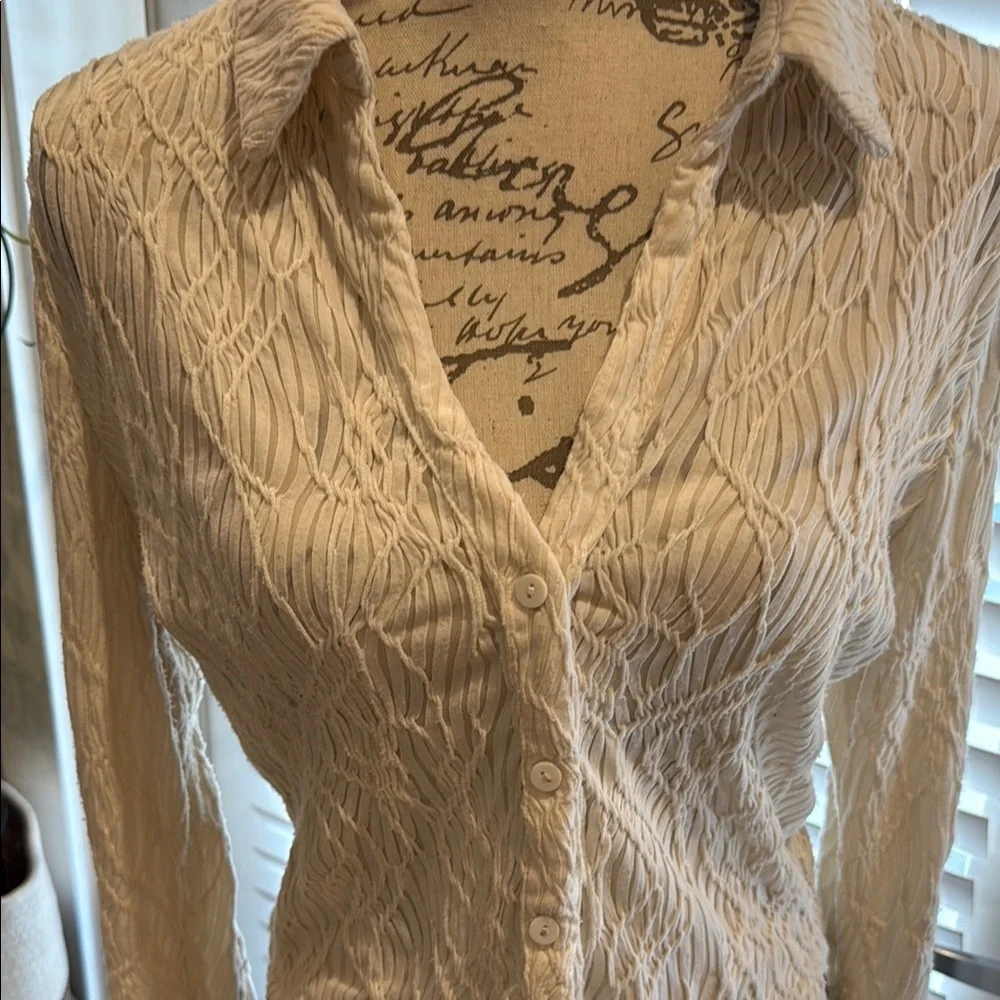 Cream Button-Up Women's Top - Picture 4 of 5